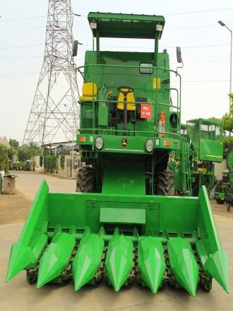 Maize Combine Harvester