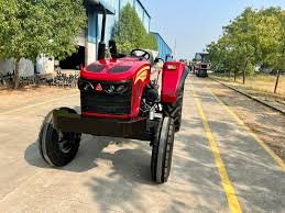 DarshTrek Tractor DT 5019