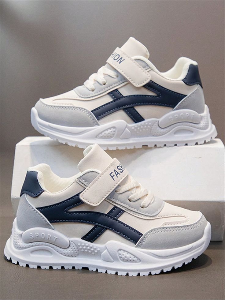 Men Women and Kids Footwear